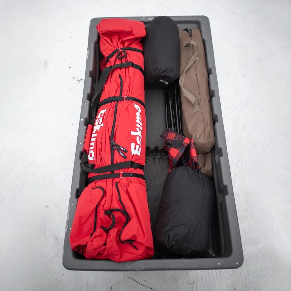 Eskimo Outbreak 650XDP Insulated Pop-up Shelter