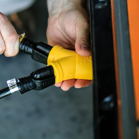 Camco RV 30AM/2x15AF Power Grip Generator Adapter - 3PRONG