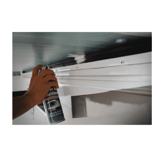 Camco RV Rubber Seal Conditioner - 16oz Can