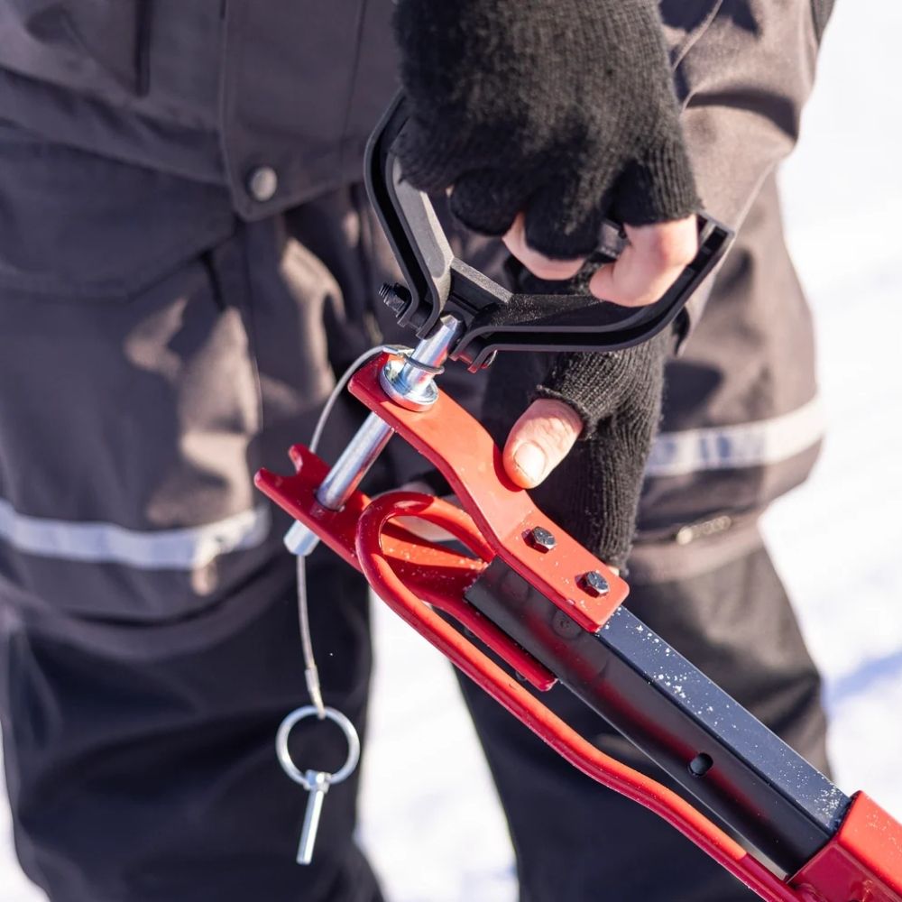 Eskimo Grab Handle Hitch Pin 47177