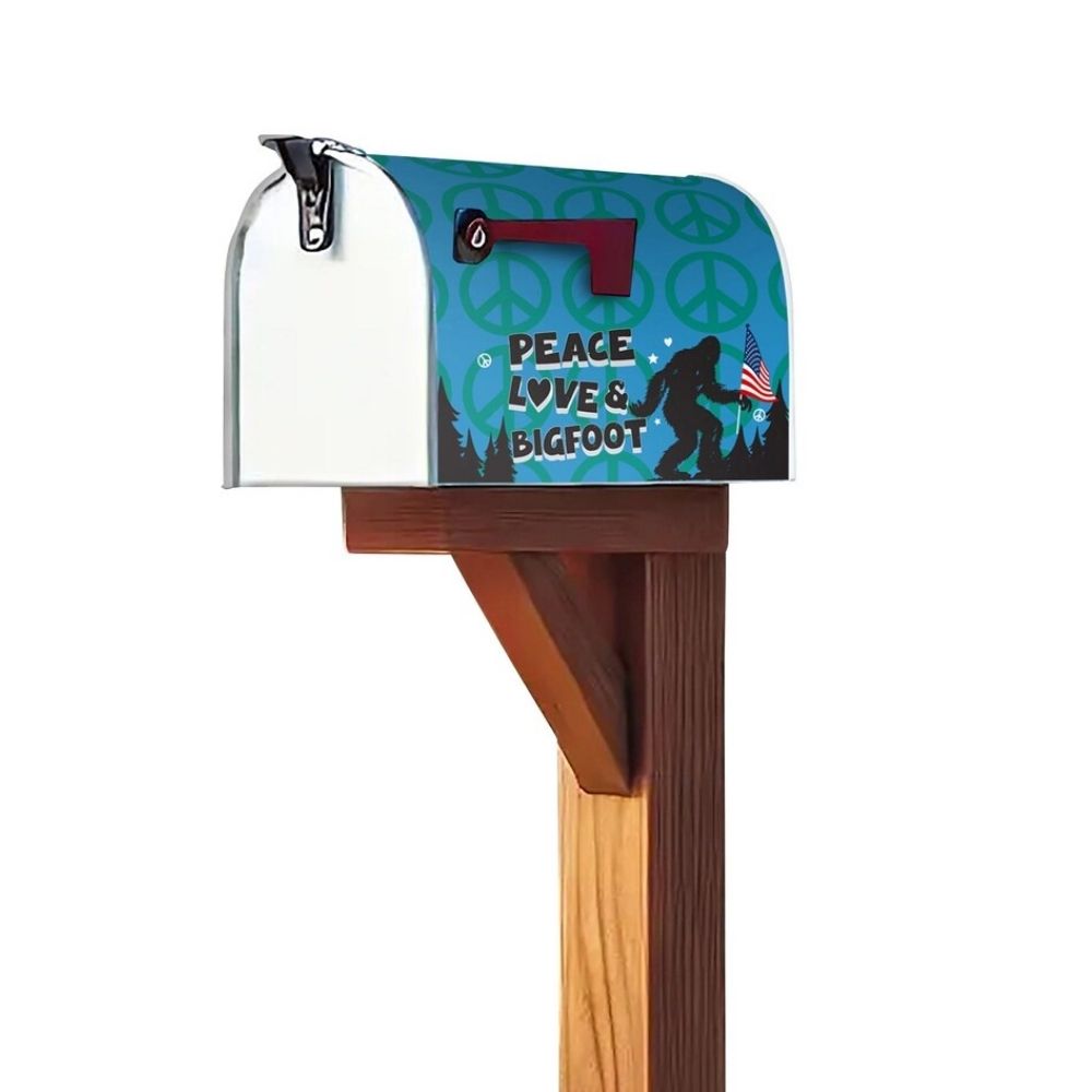 Mailbox Cover : Peace Love & Bigfoot MC0013