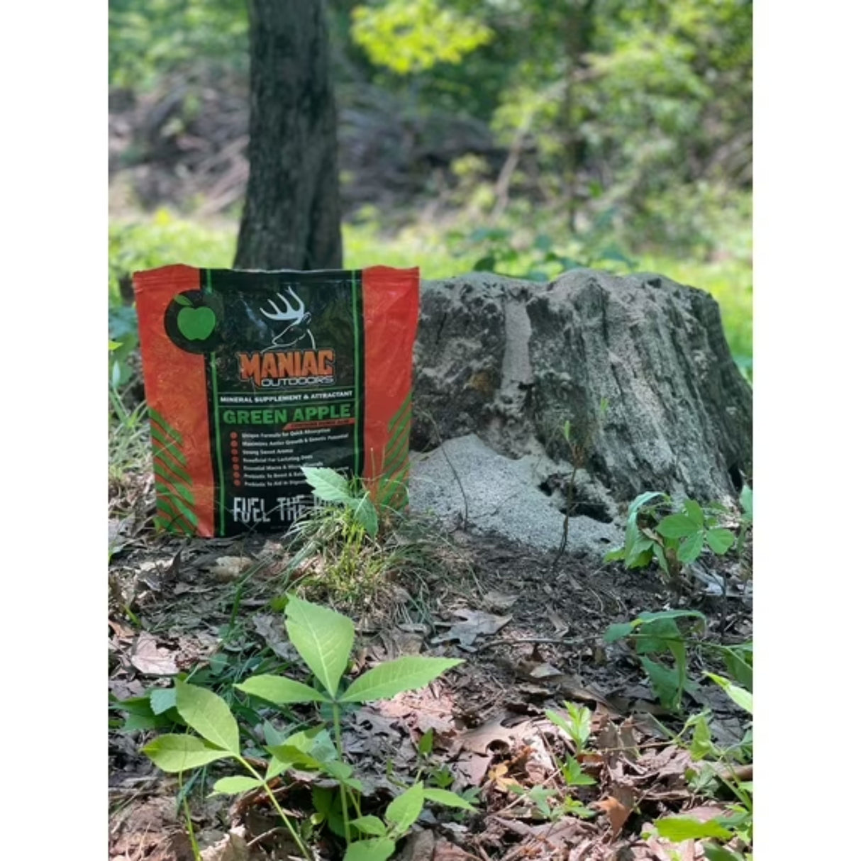 Maniac Outdoors Green Apple Mineral Supplement & Attractant