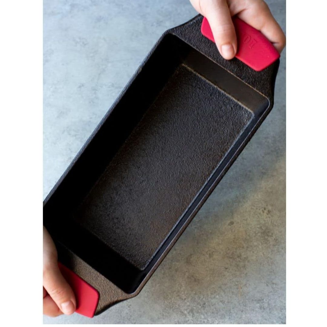 Lodge Bakeware Silicone Grips, Set of 2, Red