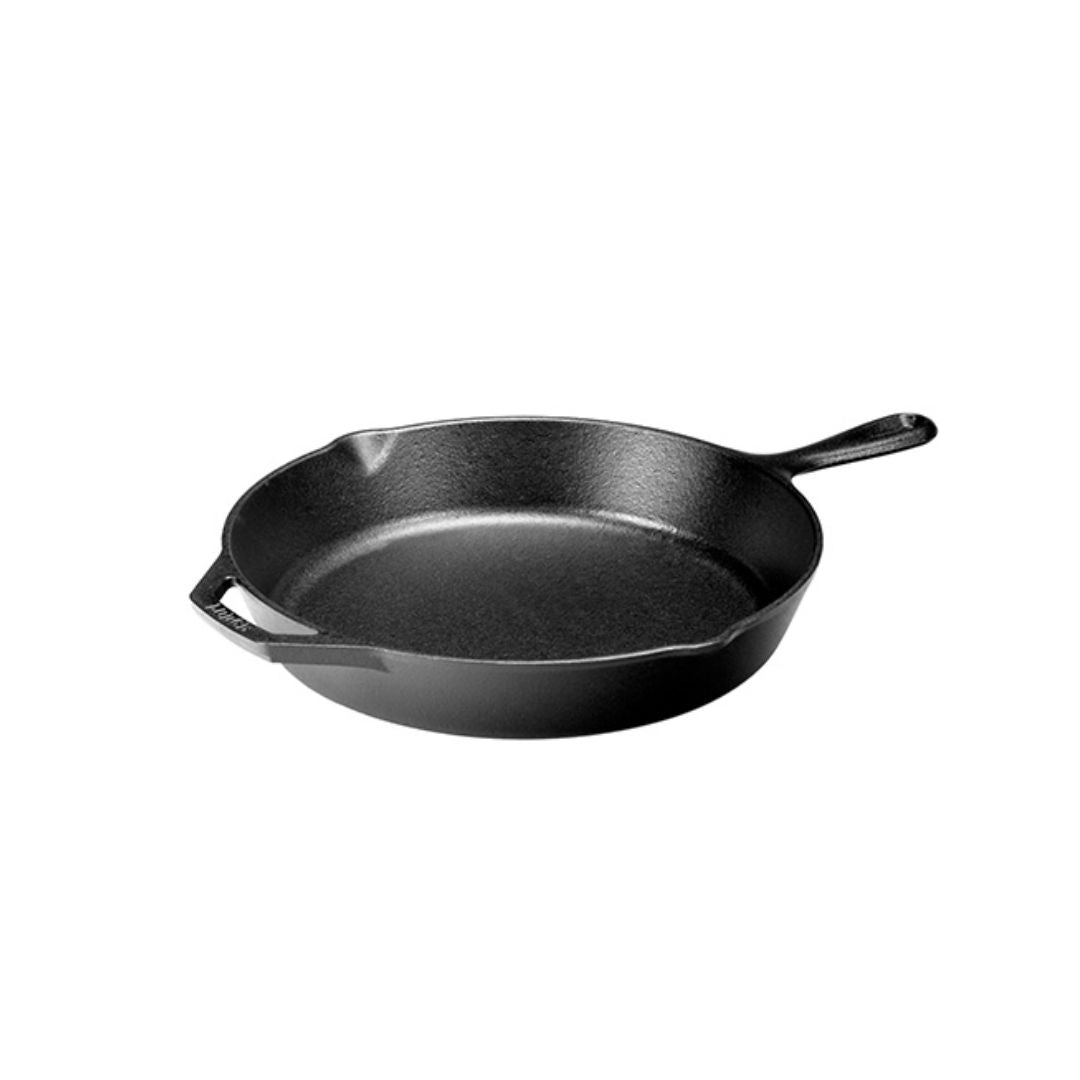 Lodge Wildlife Series 12 Inch Cast Iron Bear Skillet