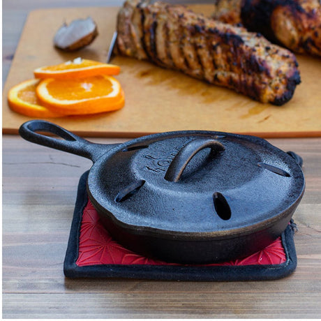 Lodge 6.5 Inch Cast Iron Smoker Skillet