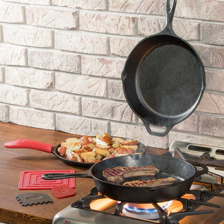 Lodge Essential Pan Set