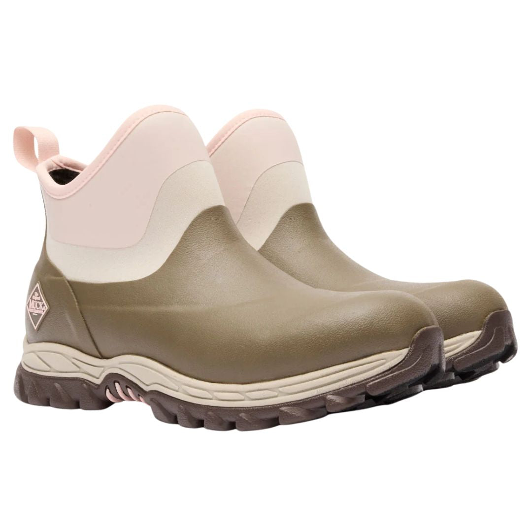 Muck Women's Arctic Sport II 6" Ankle Boot Brown