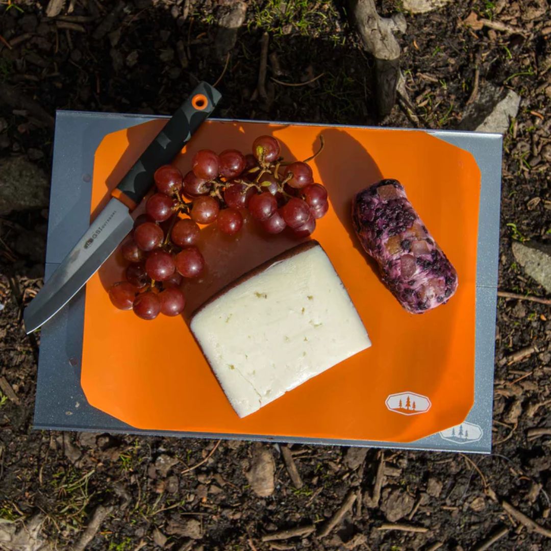 GSI Rollup Cutting Board Knife Set