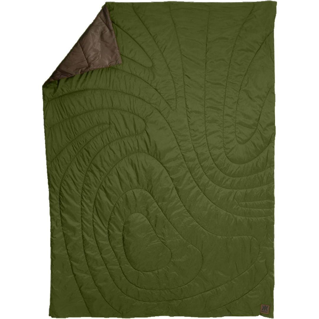 Denovo Kijaro Native Camp Quilt - Hawksbill Crag Green Topo