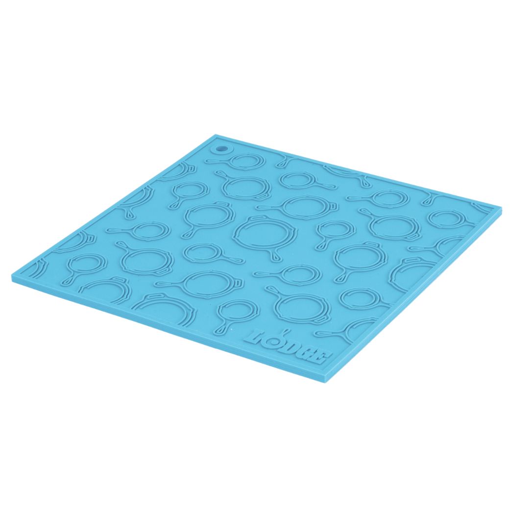 Lodge 7in Square Silicone Trivet W/ Skillet Pattern
