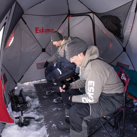 Outbreak 850XDP Insulated Pop-up Shelter