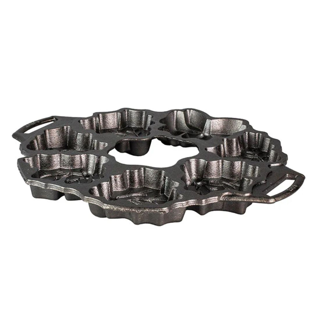 Lodge  Seasoned Cast Iron Holiday Wreath Pan