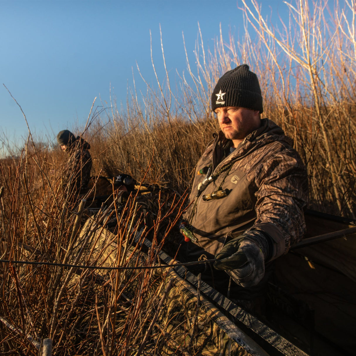 Avian-X A-Frame Waterfowl Blind Mossy Oak Shadowgrass Blades