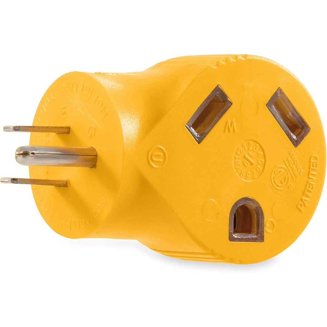 Camco RV 15AM / 30AF Power Grip Adapter - 90 Degree 125V/1875W Clam