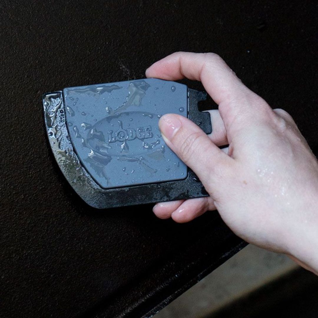 Deluxe Pan Scraper
