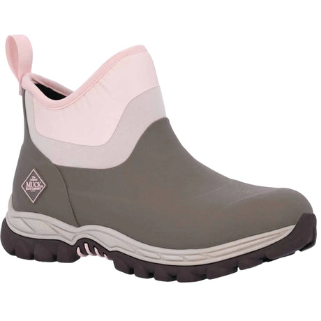 Muck Women's Arctic Sport II 6" Ankle Boot Brown MASAW91