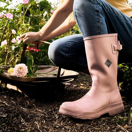 Muck Women's 12" Rainscape Rain Boot Woodrose
