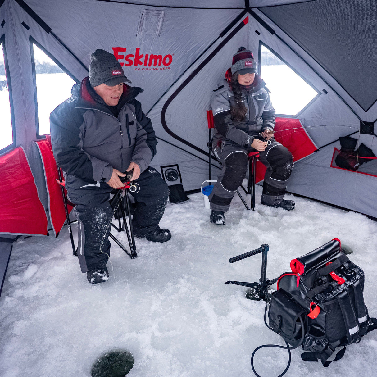 Eskimo Outbreak 450XDP Hub Shelter