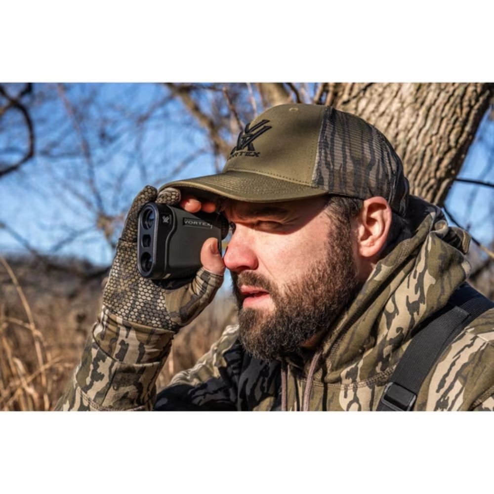 Triumph HD 850 Laser Rangefinder